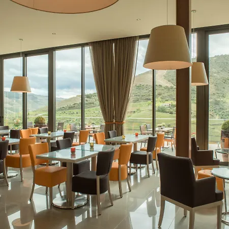 Gale Douro Vineyards Hotel 4*
