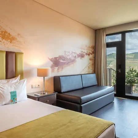 Gale Douro Vineyards Hotel 4*