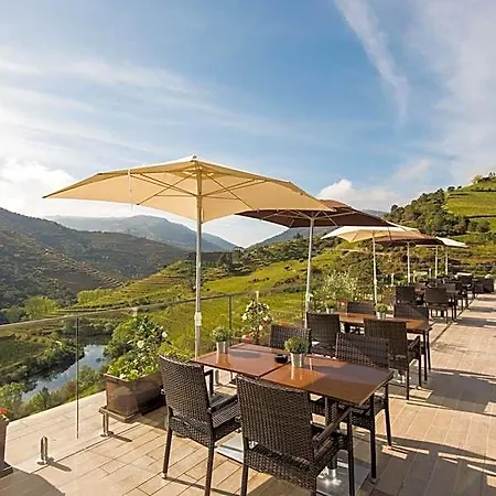 Gale Douro Vineyards מלון 4*