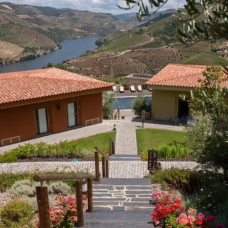 Gale Douro Vineyards Hotel 4*