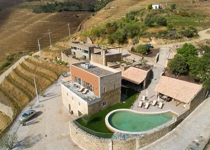 Gale Douro Vineyards מלון 4*